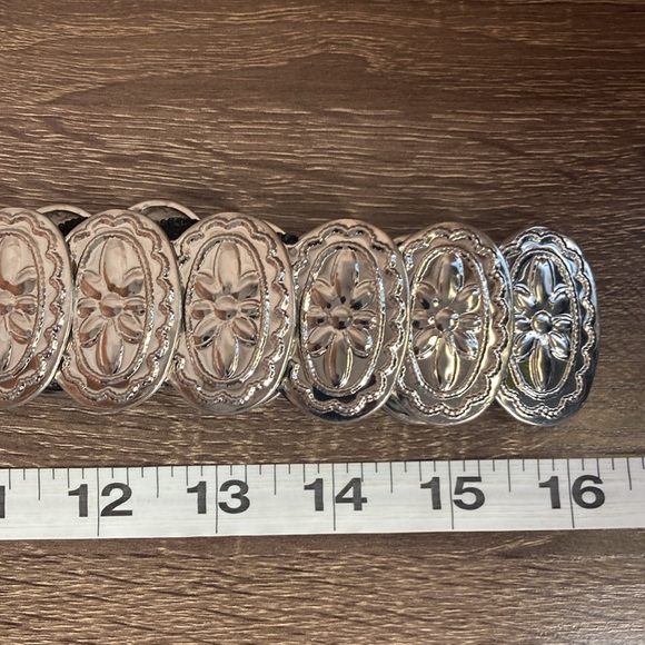 Vintage Metal Silver Elastic Women’s Large Belt - Picture 4 of 8